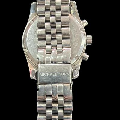 Michael Kors Lexington Silver Dial Silver Steel Strap MK5556