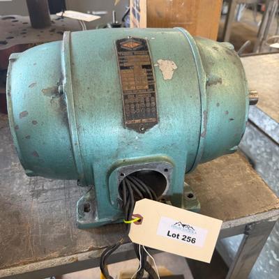 Reuland Electric 3 Phase Motor