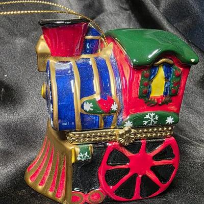 Mr Christmas Musical Train Trinket Box Ornament Santa Scene Hinged