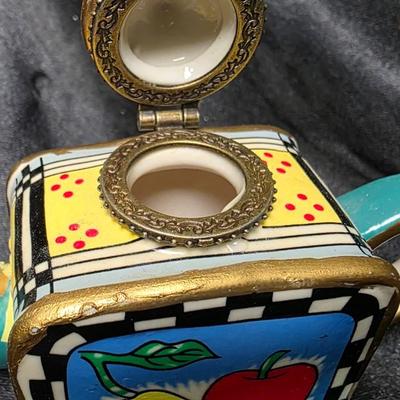 Greenbrier Teapot Porcelain Trinket Box Pear Apple Fruit Hinged Collectible
