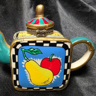 Greenbrier Teapot Porcelain Trinket Box Pear Apple Fruit Hinged Collectible