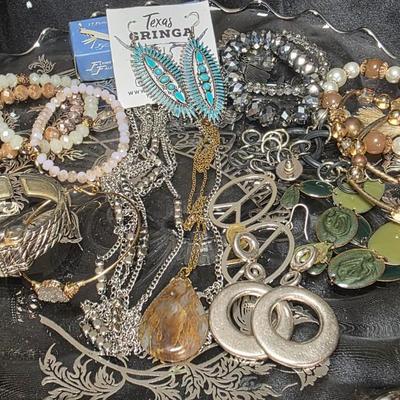 Vintage Jewelry Bundle with Turquoise Earrings Agate Pendant Watch Bundle 2