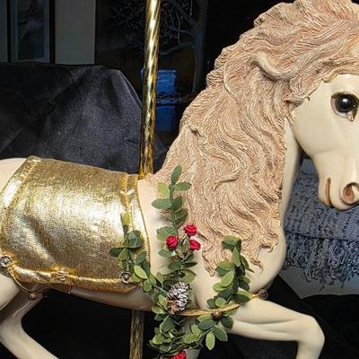 Ashton-Drake Four Seasons Carousel Horse Winter Edition 1998 Display