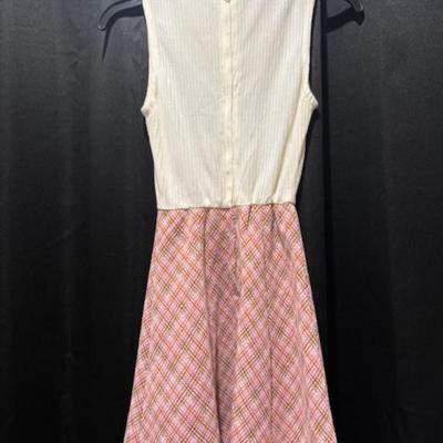 3 Skirt Suit Outfits
