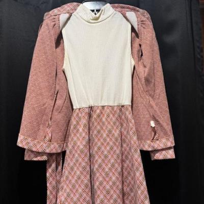 3 Skirt Suit Outfits
