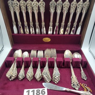 1186 - Wallace Sterling Silver Flatware