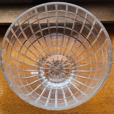 1209 - Footed Crystal Bowl