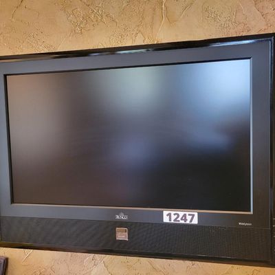 1247 - Kitchen TV