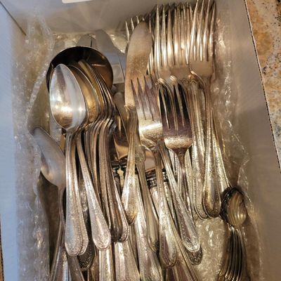 1255 - Community Plate Flatware Set