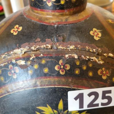 1259 - pr. Anglo Raj Hand Hammered Metal Olive Oil Jugs