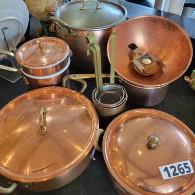 1265 - Lot of 11 Copper Pots