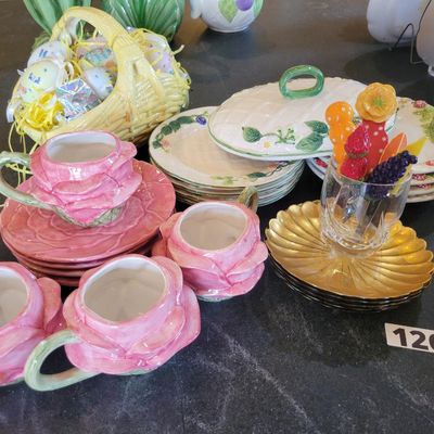 1266 - Lot of 17 Italian / French Colorful Dishes + Fruit Knives and Eggs in a Basket