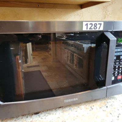 1287 - Microwave