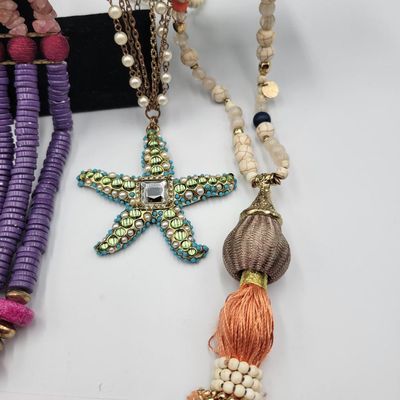 1323 - Lot of 4 Costume Necklaces