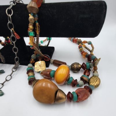 1333 - Lot of Beaded Multicolor Beaded Necklases