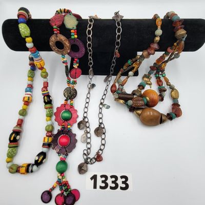 1333 - Lot of Beaded Multicolor Beaded Necklases