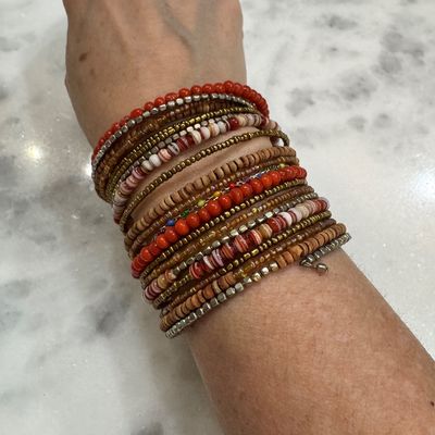 Very Cute Spring Coil Bracelet K4