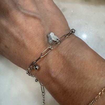 Pretty Silvery Butterfly Paper Clip Bracelet L1