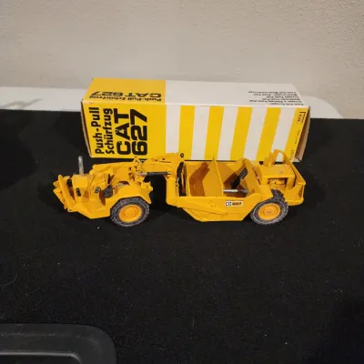 Vintage NZG 127 Caterpillar 627 Push-Pull Scraper 1:50 Diecast Model W/ Box W.Germany