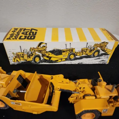 Vintage NZG 127 Caterpillar 627 Push-Pull Scraper 1:50 Diecast Model W/ Box W.Germany