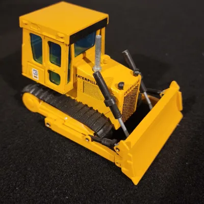 Caterpillar Cat 966D Radloader 1:50 Scale Model #237DM New & Caterpillar Cat D4E Dozer - NZG 1:50 Scale Diecast Model #205 With Box