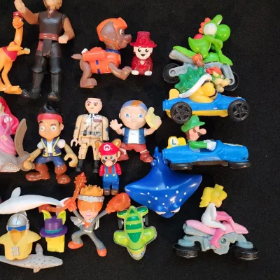 Action Figure Lot Paw Patrol Lego Mario Luigi