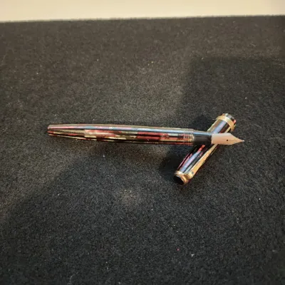 High Value 3 to 4 Figure Vintage Parker Duofold Striped Fountain Pen Dusty Red Celluloid Blue Diamond Cap Rare