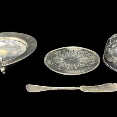Sale Photo Thumbnail #57: This late 19th century Victorian cheese/butter dome was manufactured by the Meriden B. Company. It is quadruple plated, meaning it has four layers of electro-plated silver, representing higher durability and quality for antique silver plate. It is complet