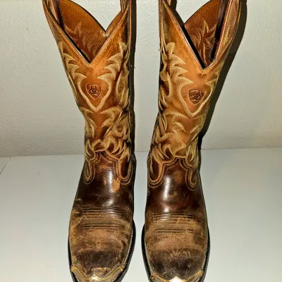 Vintage Ariat Cowboy Boots | Size 8.5