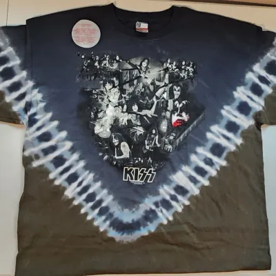 Vintage KISS Authentic Rock Concert Tour Shirt | New Old Stock