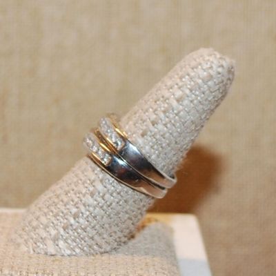 Size 7 Set of 2 Stackable Half Infinity Style Wedding/Engagement Rings on Silver Tone Bands (7.6g)