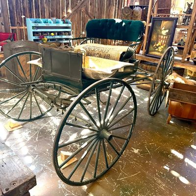Sale Photo Thumbnail #22: Antique Horse Drawn Buggy