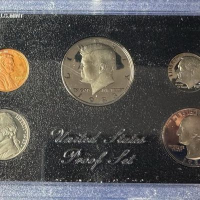 Sale Photo Thumbnail #249: Includes five sets from 1983. [PM]