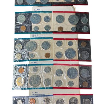 Sale Photo Thumbnail #416: Includes two 1977 and three 1978 Philadelphia and Denver Mints sets. Total of five sets. [PM]