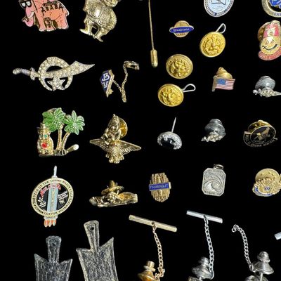 Sale Photo Thumbnail #486: Includes service pins, fraternal pins, and more. Total of 100+ pieces. [PM]