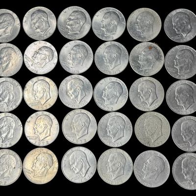 Sale Photo Thumbnail #553: Includes 30 copper clad coins with assorted dates. [PM]