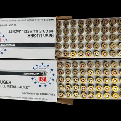 Sale Photo Thumbnail #583: Includes 100 rounds of 115 grain full metal jacket 9mm Luger ammunition. **NO SHIPPING ON AMMUNITION.** [LG]