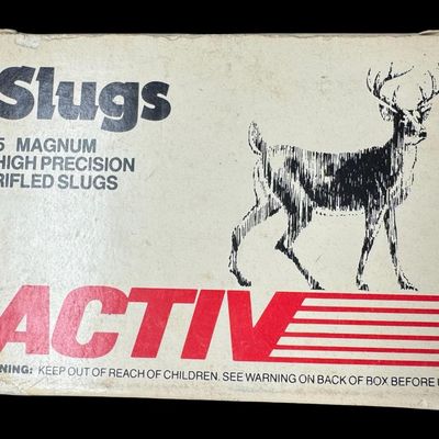 Sale Photo Thumbnail #586: Includes slugs, 3buck, 4shot, and more. Total of 84 rounds. **NO SHIPPING ON AMMUNITION.** [LG]