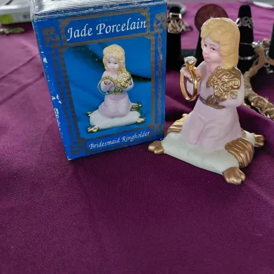 Porcelain Bride's Ring Holder New. Ring to Illustrate