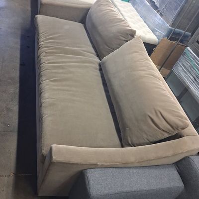 Verellen Upholstered Sofa 3'7"x8'