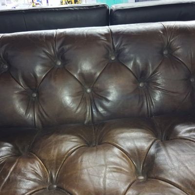 Restoration Hardware Savoy Leather Chesterfield Sofa 3'x7'11"