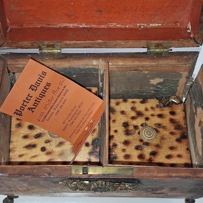 Sale Photo Thumbnail #128: Antique Burl Wood Veneer Tea Caddy with Brass Mounts and Feet