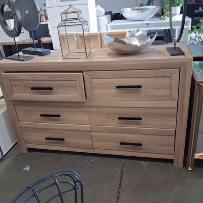 Sale Photo Thumbnail #232: Bob's Discount Furniture 6-Drawer Dresser