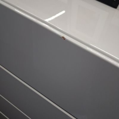 Sale Photo Thumbnail #279: IKEA Malm 4-Drawer Chest, High-Gloss White 1'8"x3'3"x3'4"