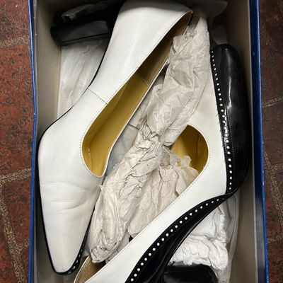 Sale Photo Thumbnail #277
