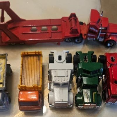 Matchbox trucks (made in Gr. Brit)