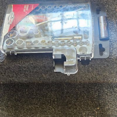 Socket set tool kit (Metric and Inch) in clear case.