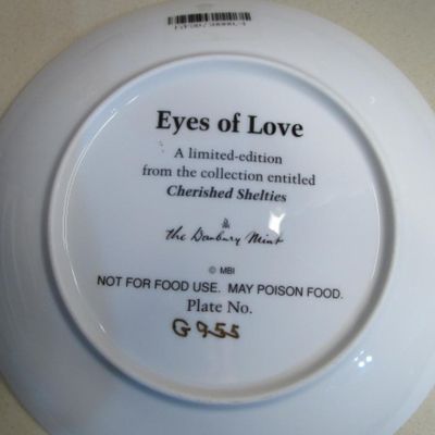 Sale Photo Thumbnail #89: Limited edition 8" plate #AG955, see pictures