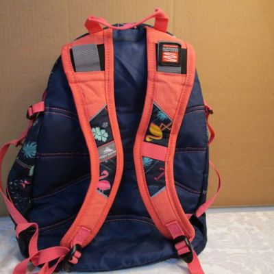 Sale Photo Thumbnail #404: Excellent condition, adjustable width to 7", has padded straps, has 1 pocket & 3 large compartments, See pictures