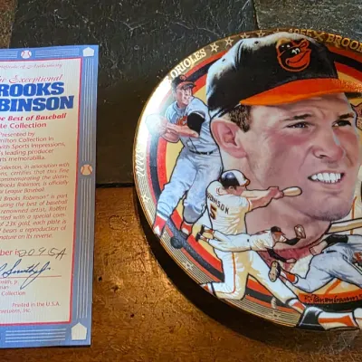The Exceptional Brooks Robinson Limited Edition Collector Plate with COA
